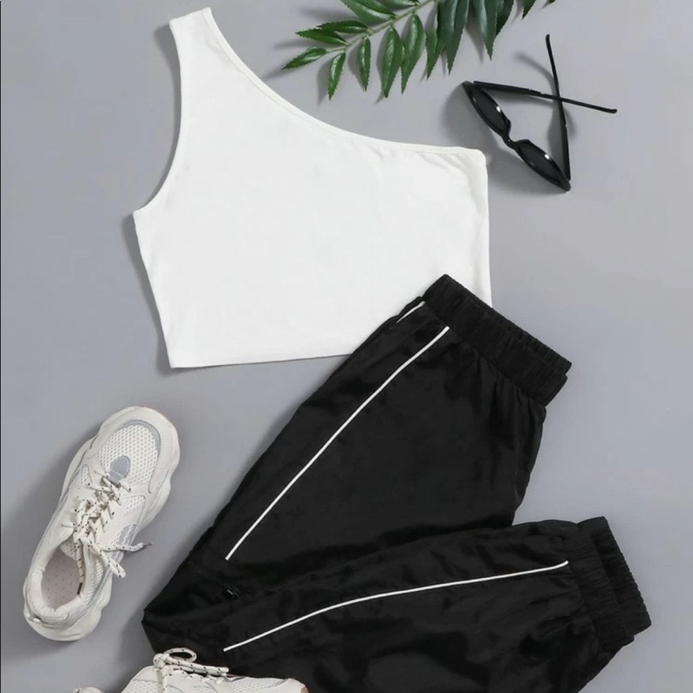 one shoulder top & contrast tipping wind pants SET